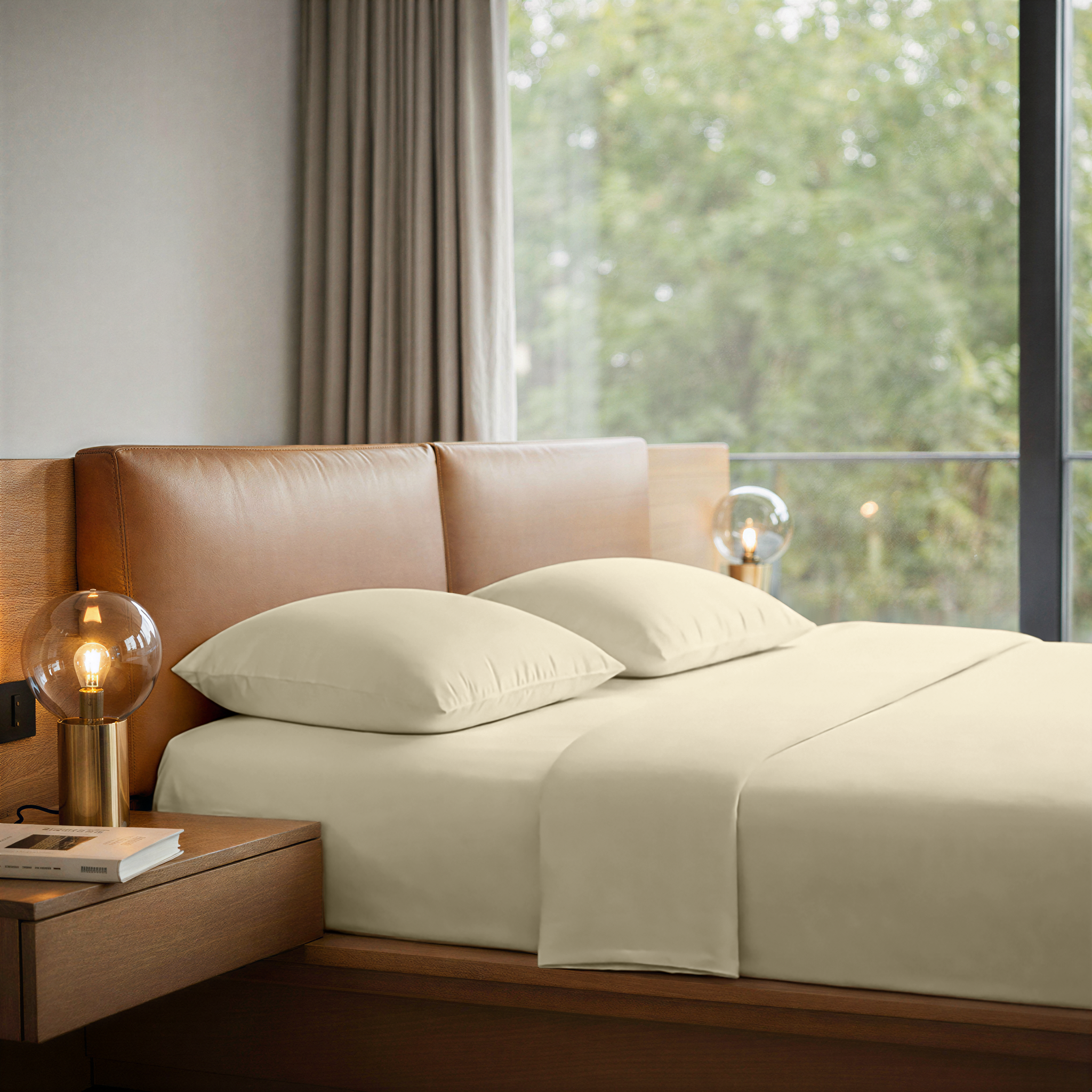 LLM Linens™ CloudLuxe Bamboo Cooling Sheet Set - Soft Ivory